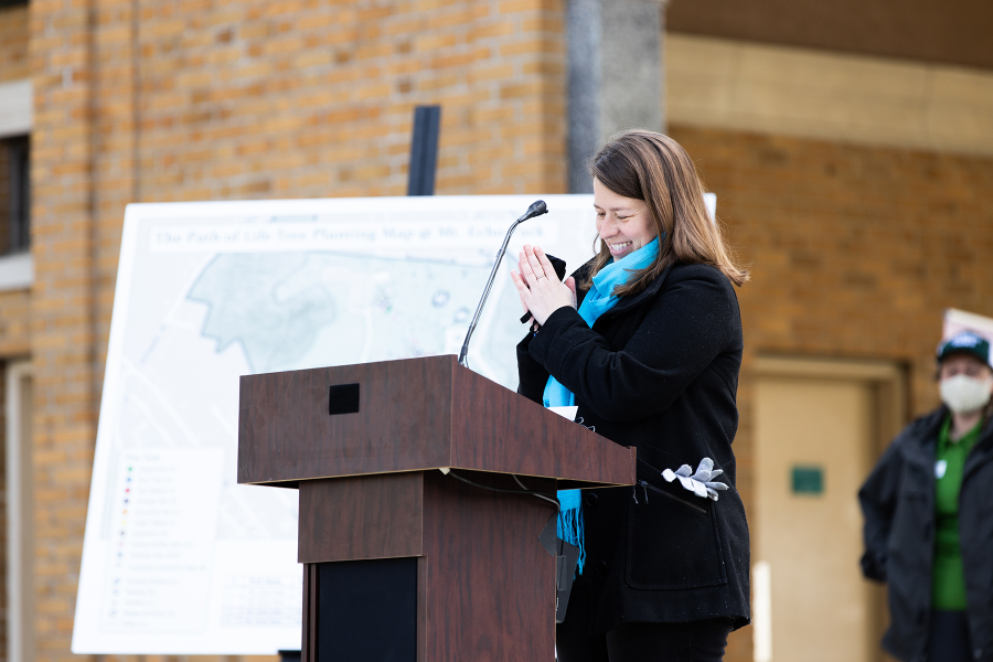 LifeCenter-TreePlanting-57